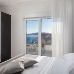 Luxury Dolce Vita, Вилла